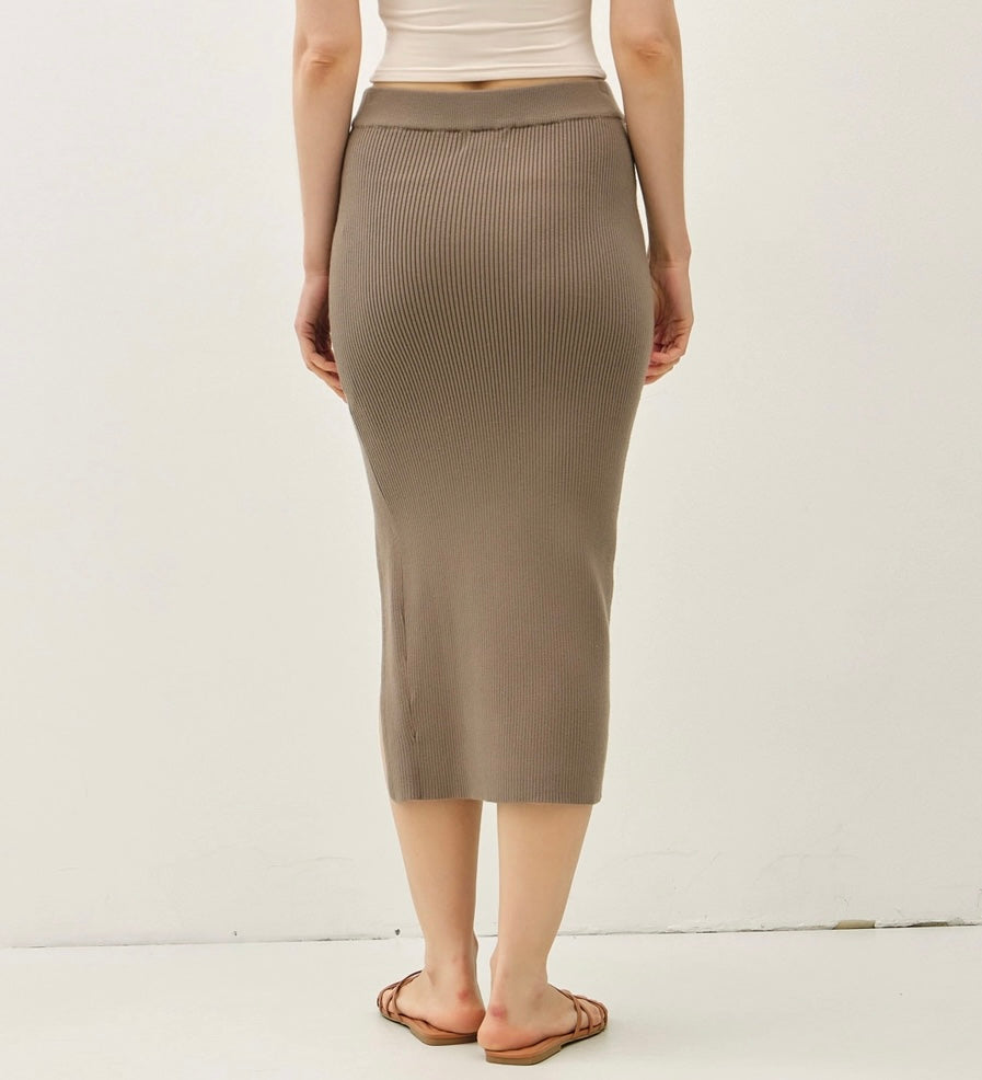 Side Slit Knit Skirt