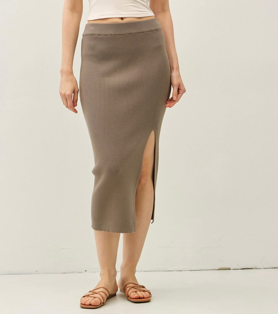 Side Slit Knit Skirt
