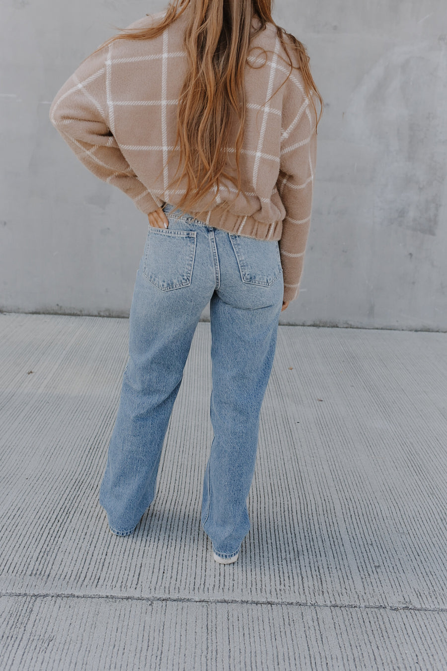 Relaxed Straight Leg Jeans