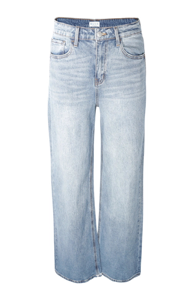 Slim Ultra High Rise 90's Straight Leg Jeans