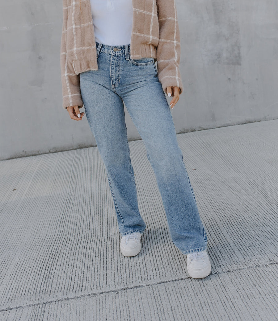 Relaxed Straight Leg Jeans