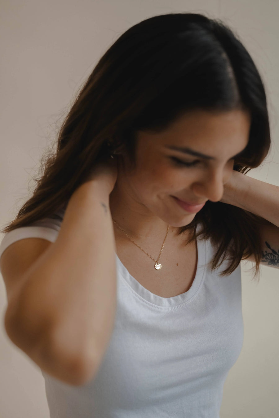 Step Out Disc Necklace