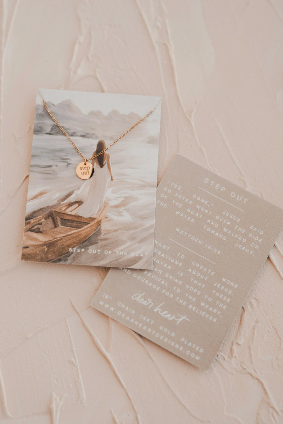 Step Out Disc Necklace