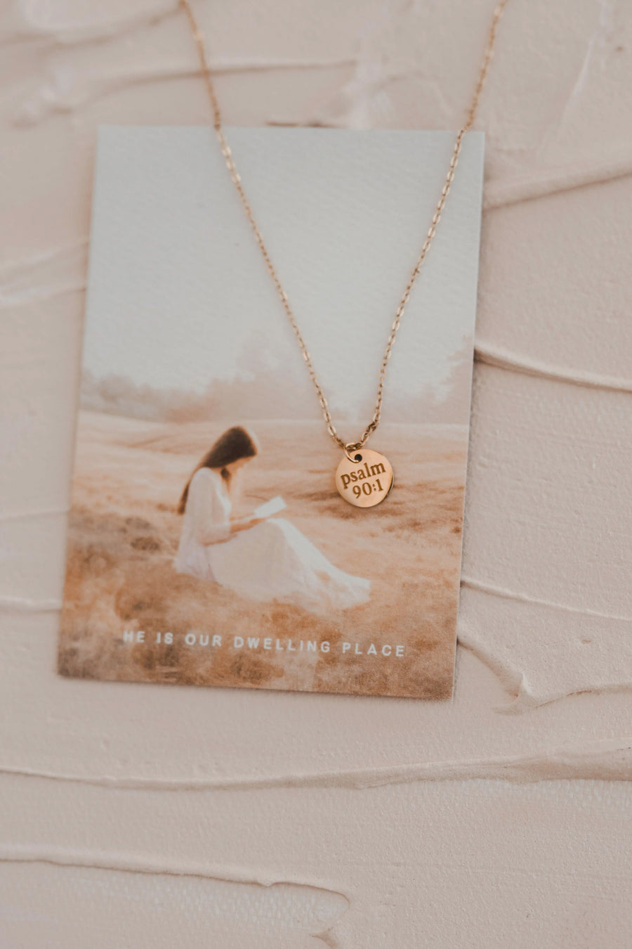 Dwell Disc Necklace