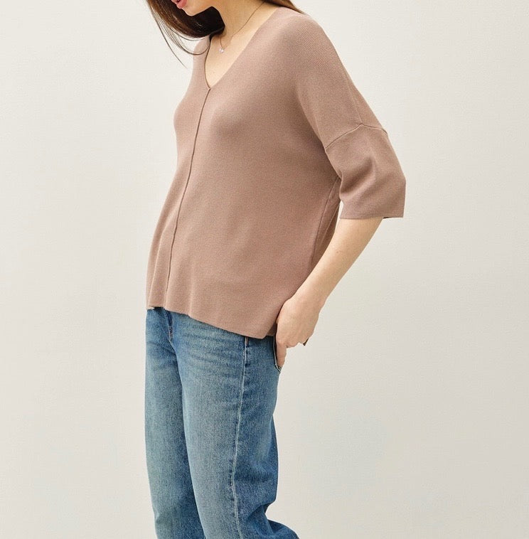 Knit V-Neck Short Sleeve Sweater