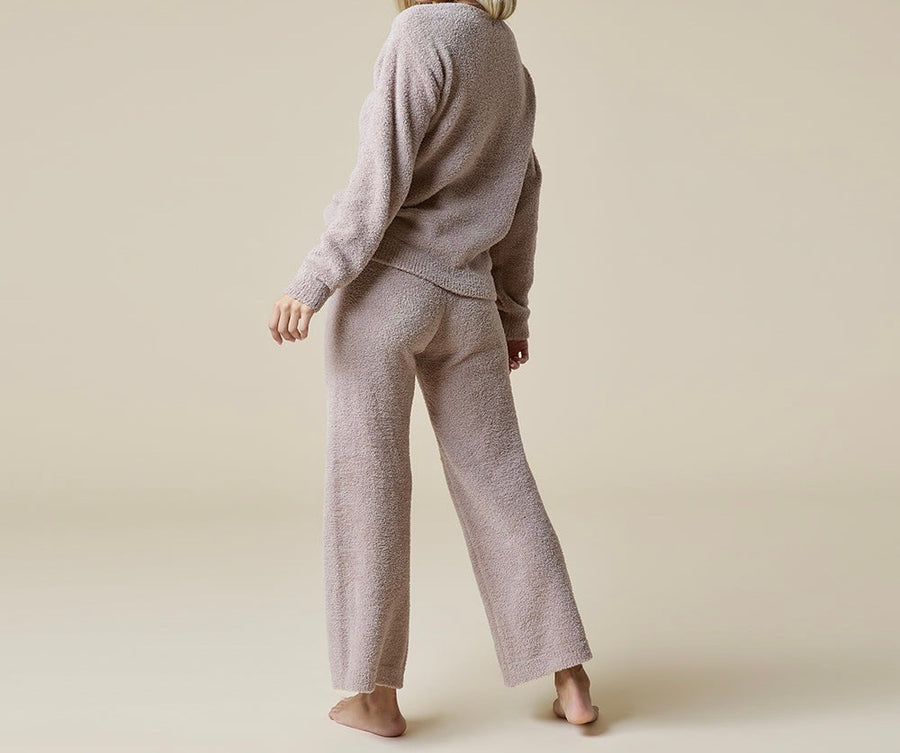 Solid Marshmallow V-Neck Lounge Top