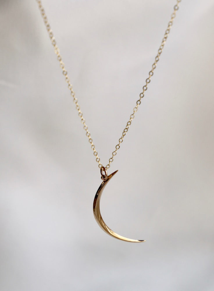 Crescent Necklace - Gold