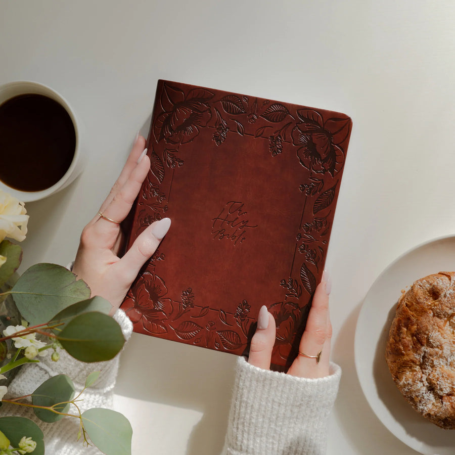 NLT Notetaking Bible: Santa Elena Theme