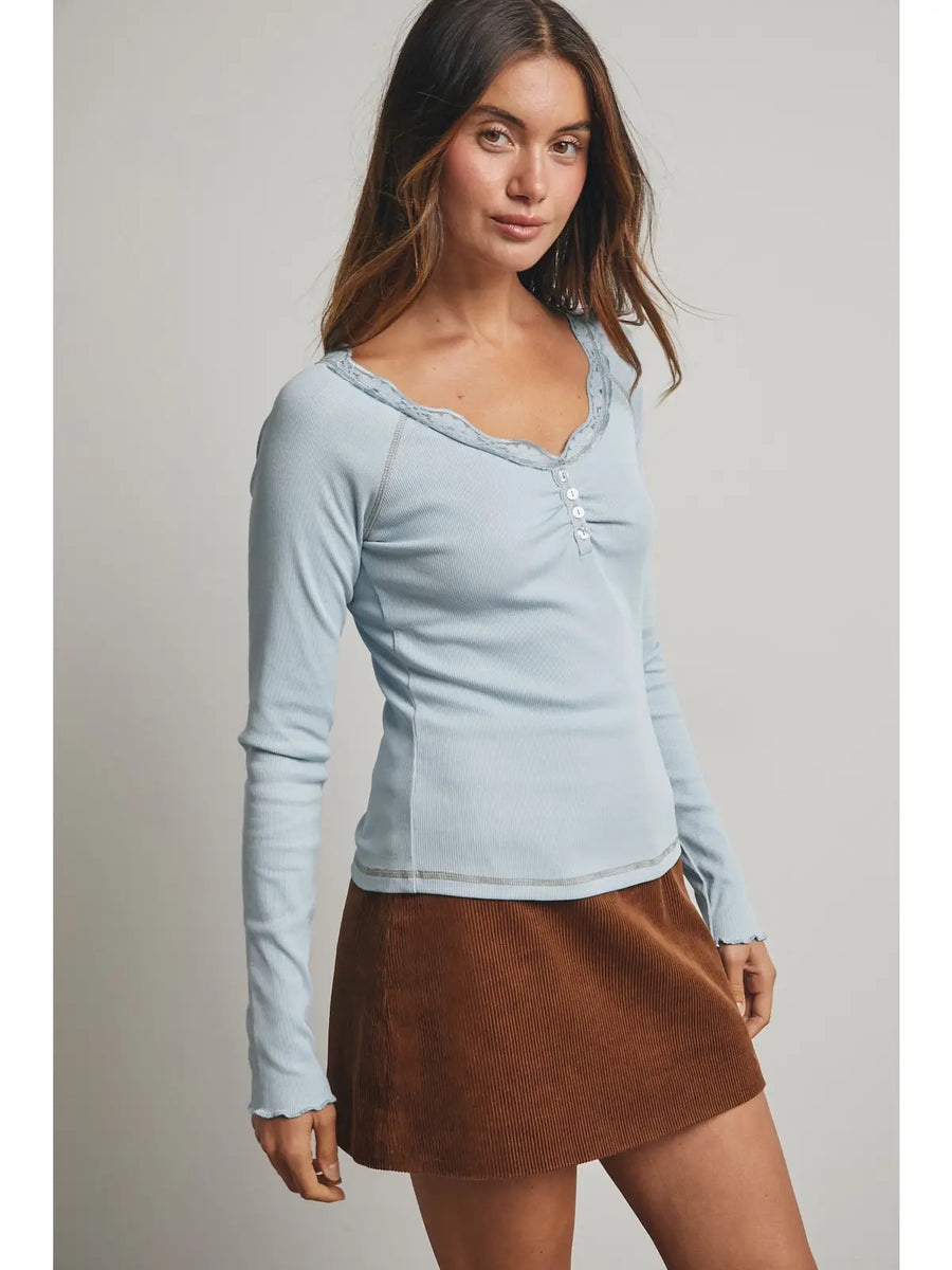 Ribbed Knit Top W/ Scallop Lace Trim