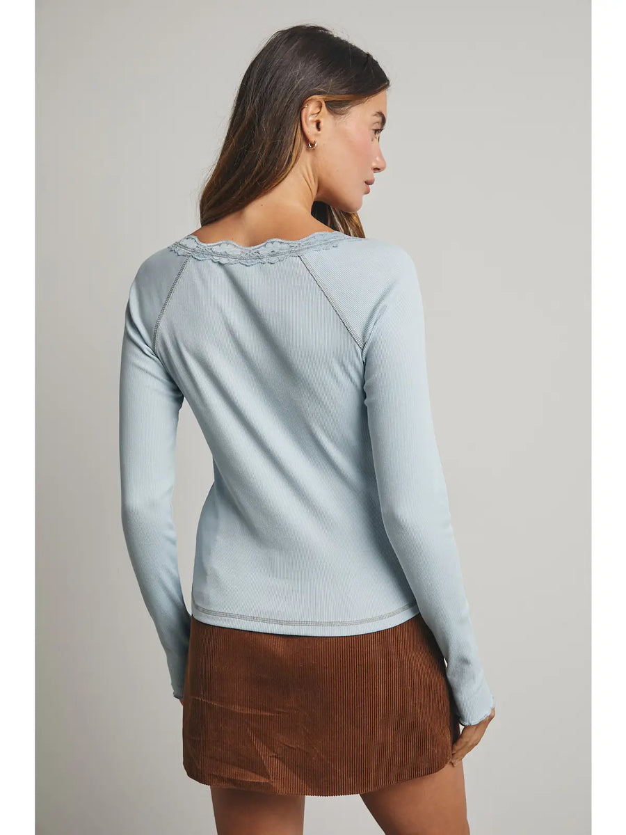 Ribbed Knit Top W/ Scallop Lace Trim