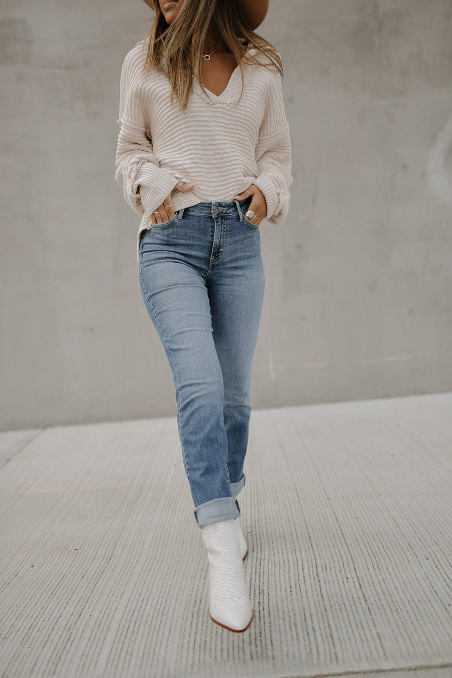 The Sexy Boyfriend | Mid-Rise Relaxed Straight